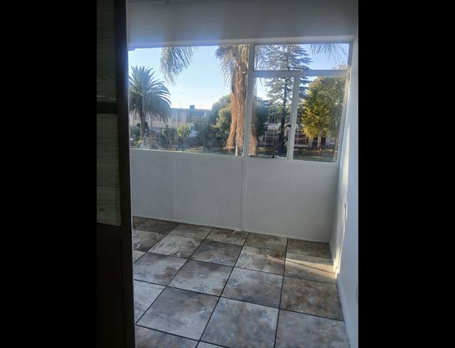 3 BEDROOM APARTMENT FOR SALE IN ALLEN GROVE